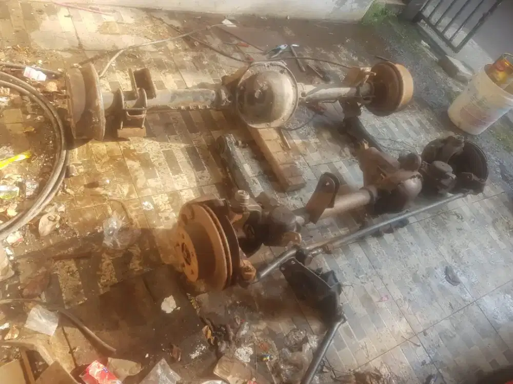 Dijual Gardan cherokee ori