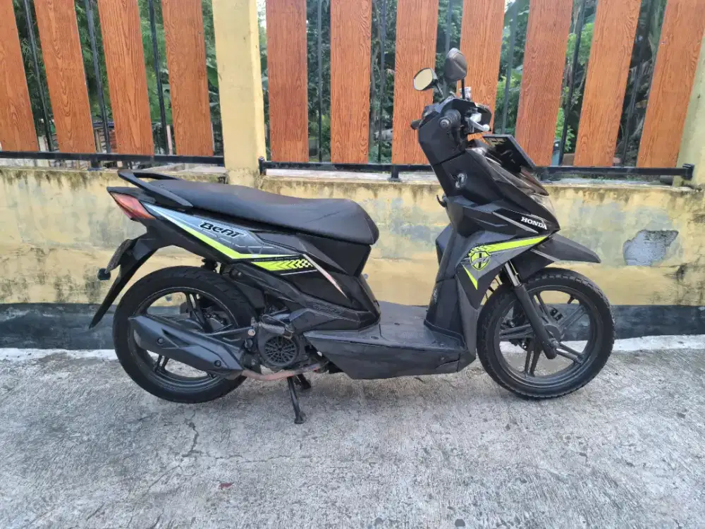 Honda beat eco 2016