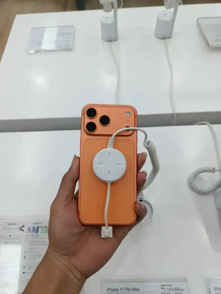Kredit iPhone 17 Pro Max di Home Credit