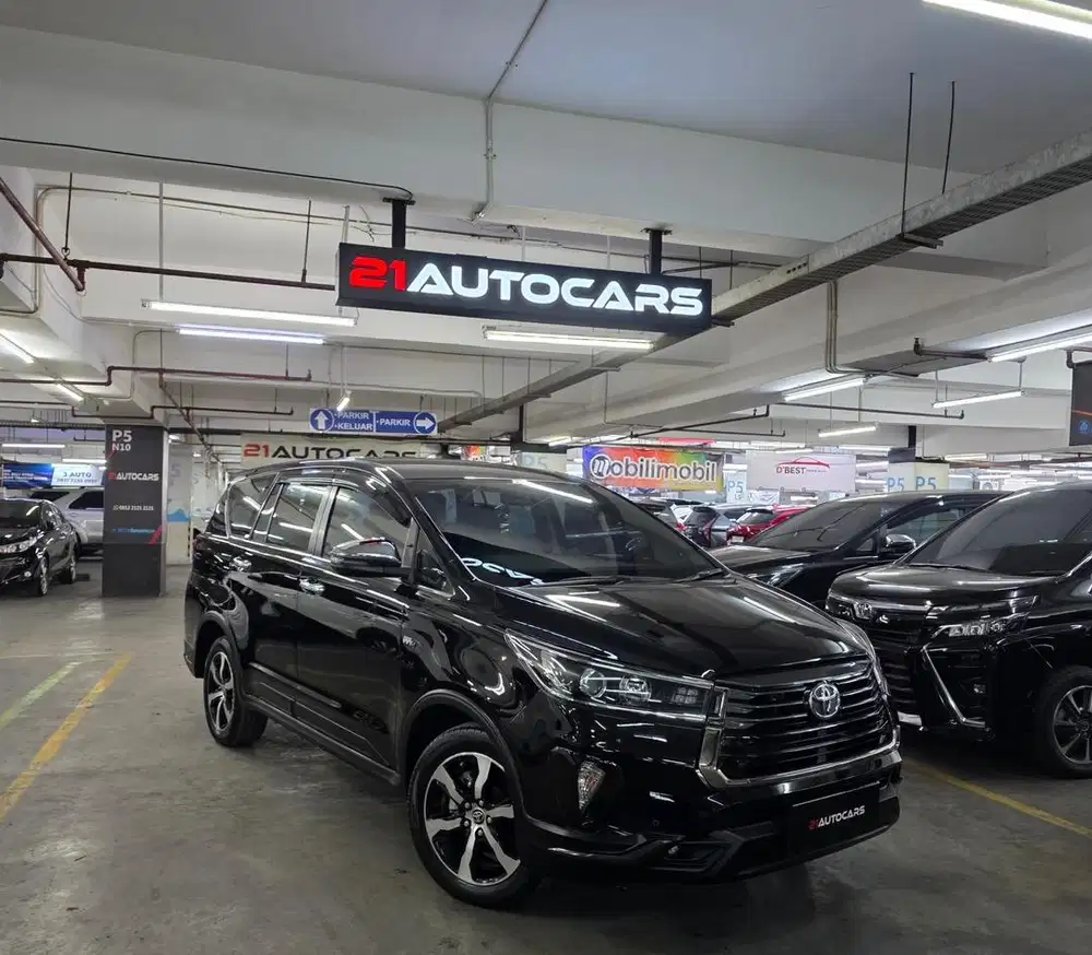 TOYOTA INNOVA VENTURER 2.0 AT 2022