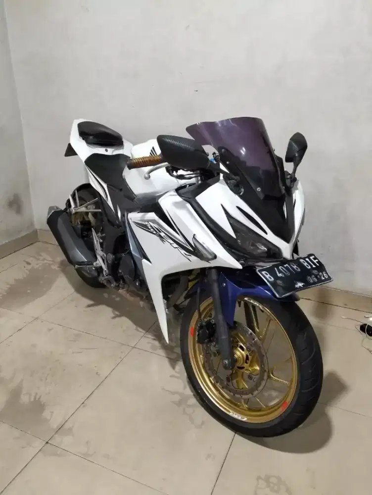 Honda CBR 150 2016