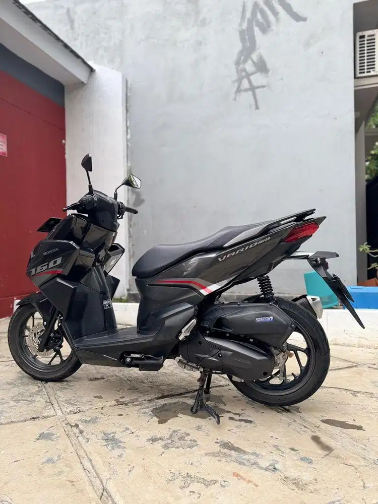 dijual honda vario 160 CBS