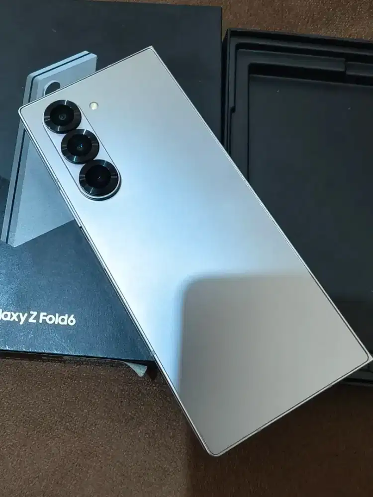 Samsung z fold 6 12/256