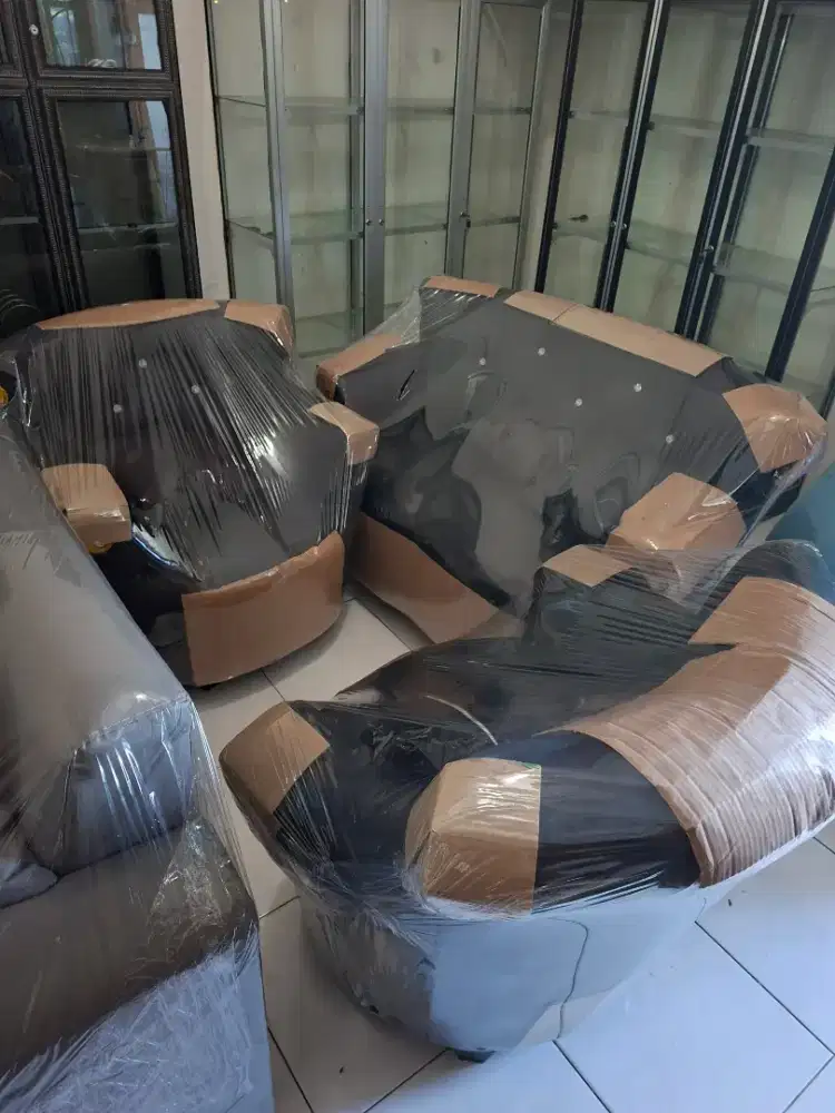 Sofa tamu model cangkir 211 + meja