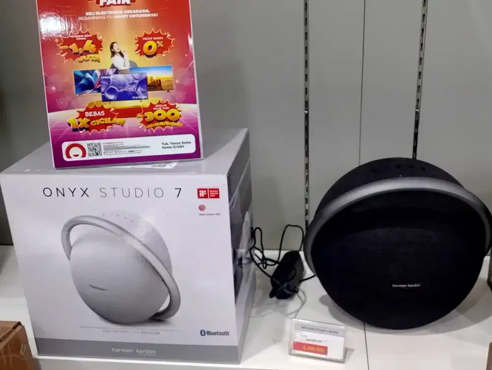 PROMO HKR AURA STUDIO 4 BLKAS