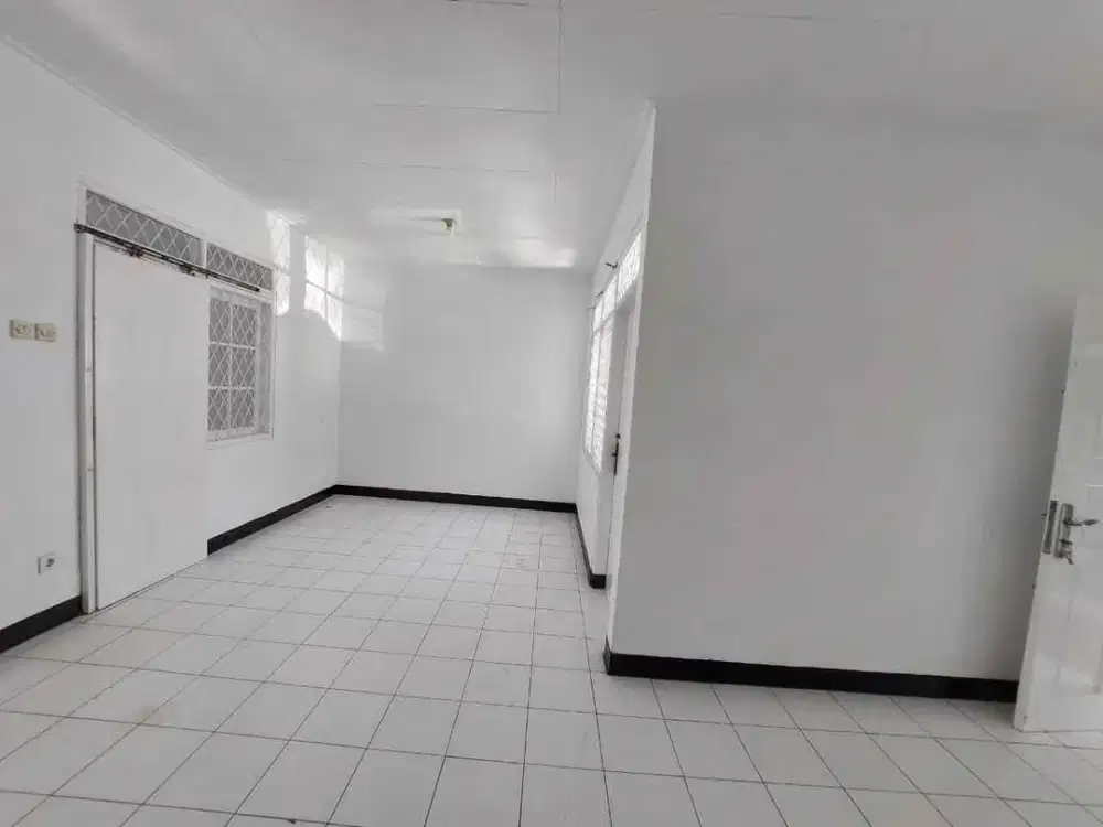 Disewakan Rumah Strategis Siap Huni Di Arcamanik Kota Bandung