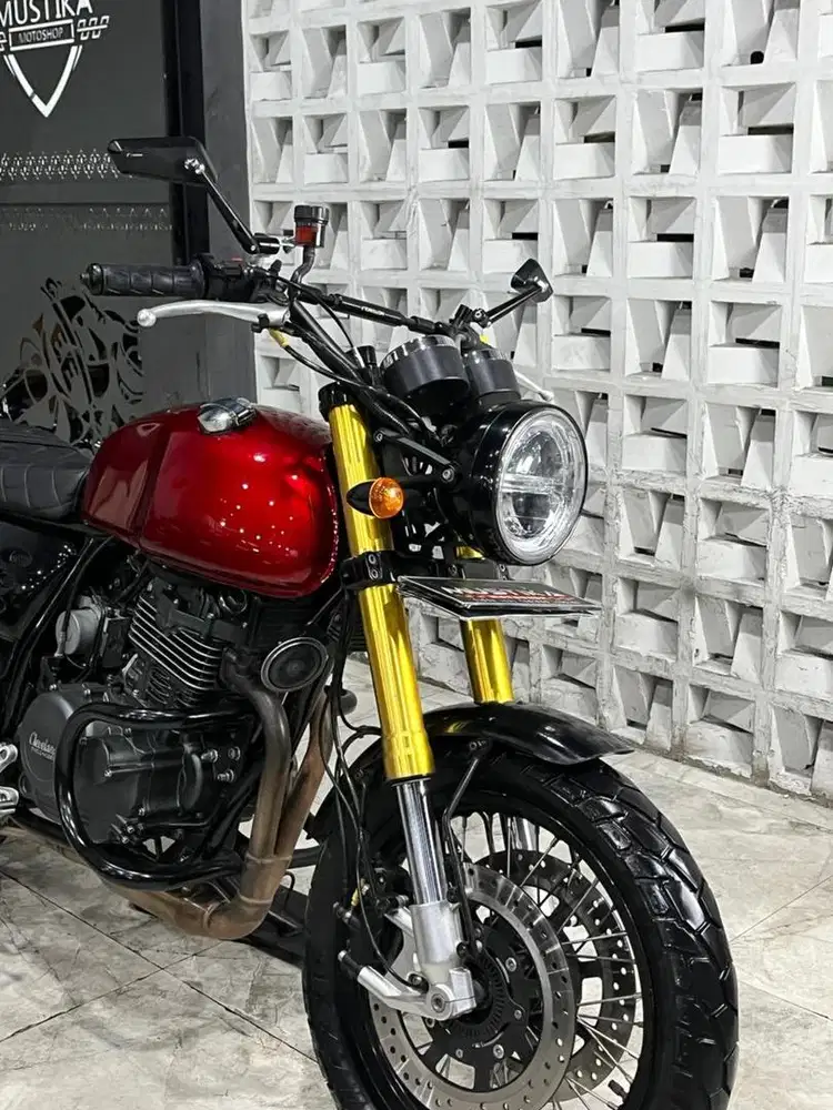 Cleveland Ace 400cc Cafe 2022 Low Miles
