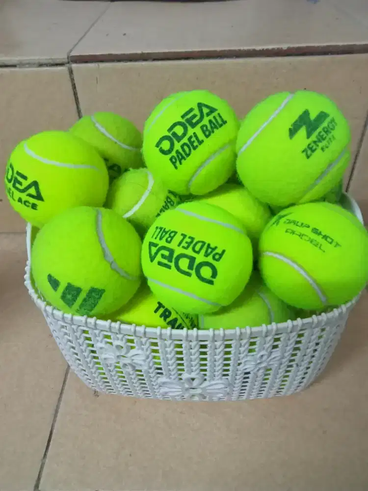 Bola Padel second