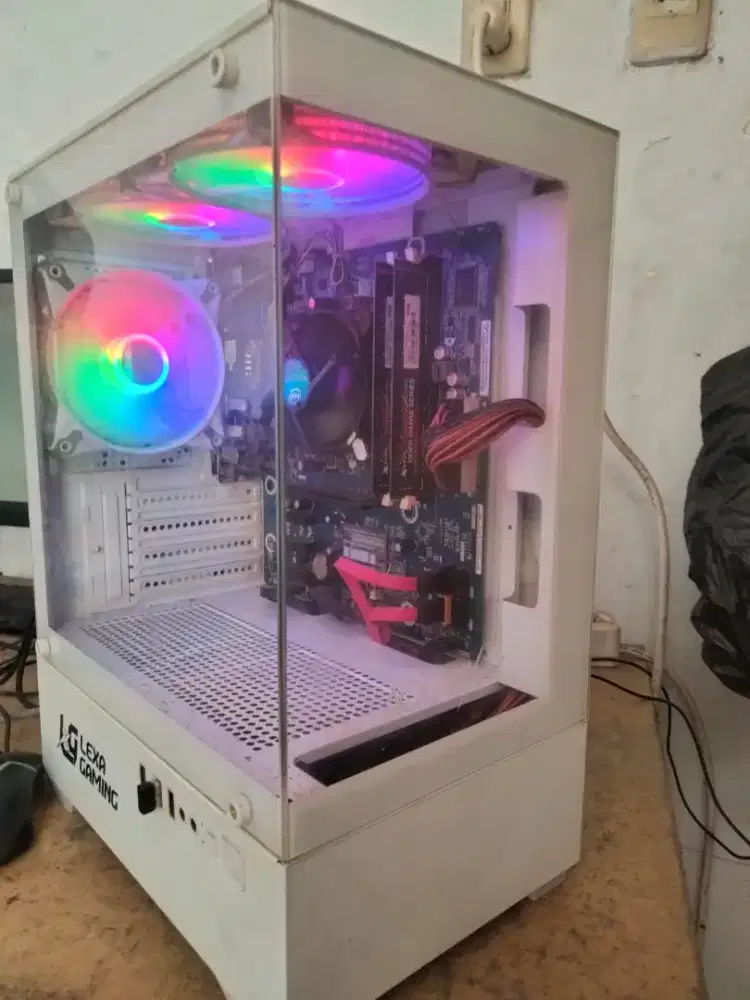 Casing Gaming transparan+Fan Lampu 3bh