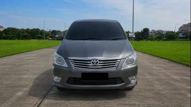 TOYOTA INNOVA 2.5 V A/T 2013/2014
