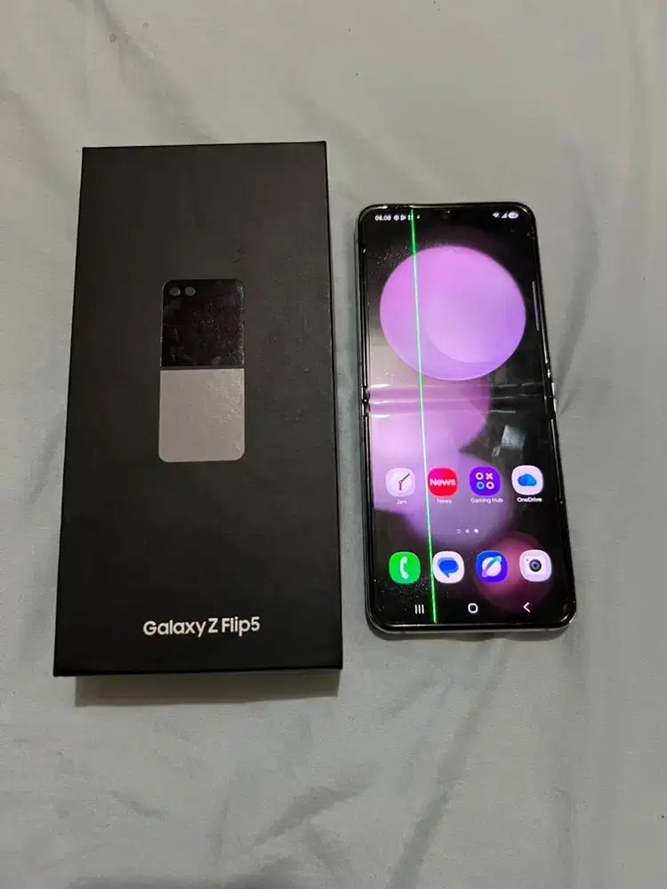 Samsung Z Flip 5 8/256Gb 5G Resmi indonesia