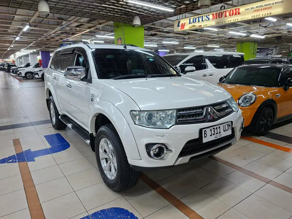 Pajero sport dakar vgt 4x2 thn 2015 sunroof