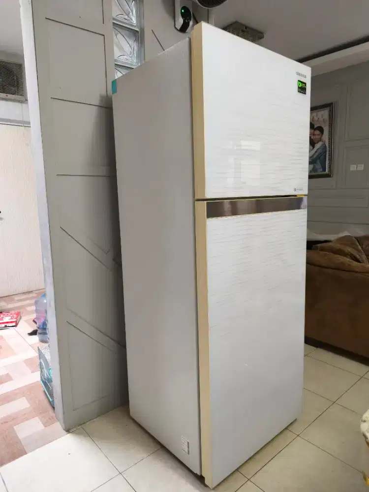 Kulkas samsung 2 pintu rt38k