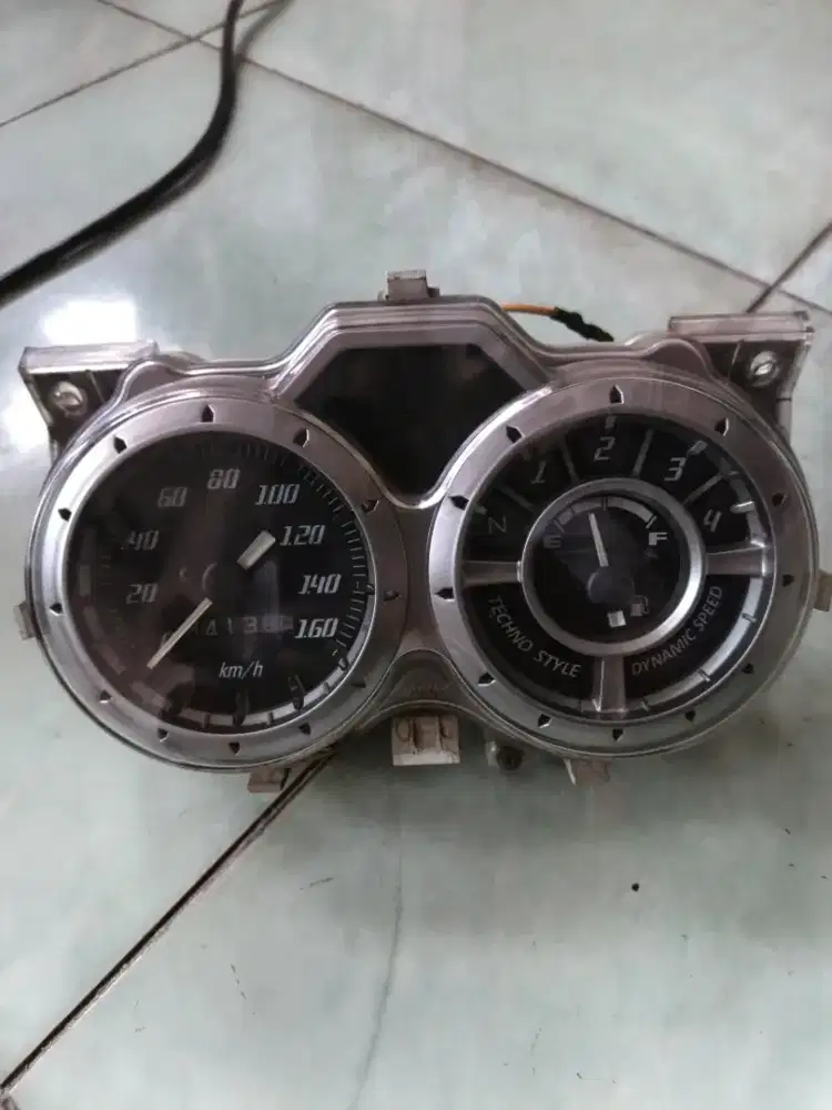 Speedometer jupiter robot 2011