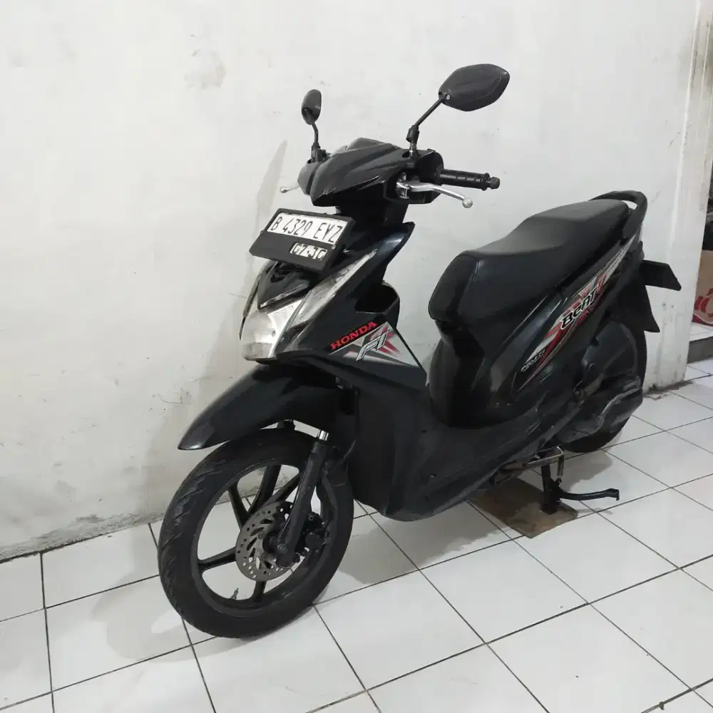 Honda Beat ESp 2015 Lengkap Bagus