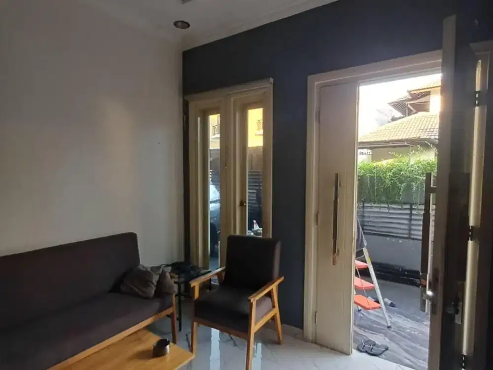 Rumah 1,5 lantai siap huni ,Renov,lokasi Ok, harga Nego  di Klender Jakarta Timur