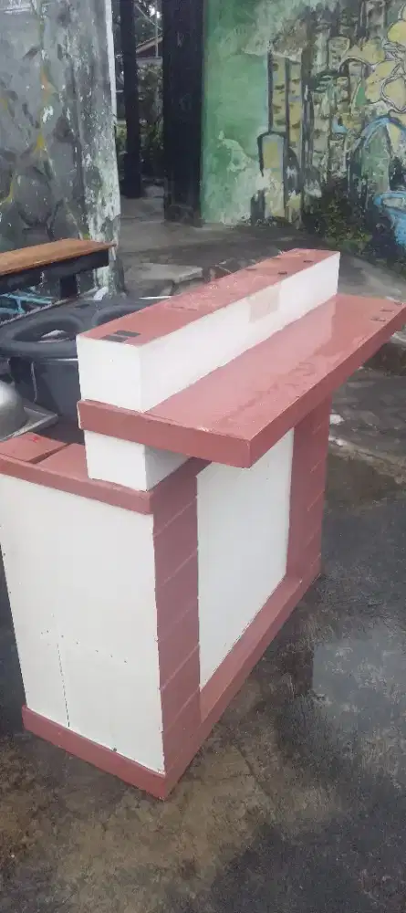 Jual meja bekas usaha laundry