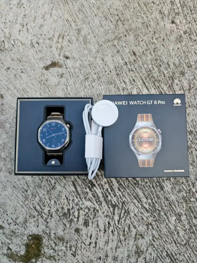 Huawei watch gt 6 pro brown