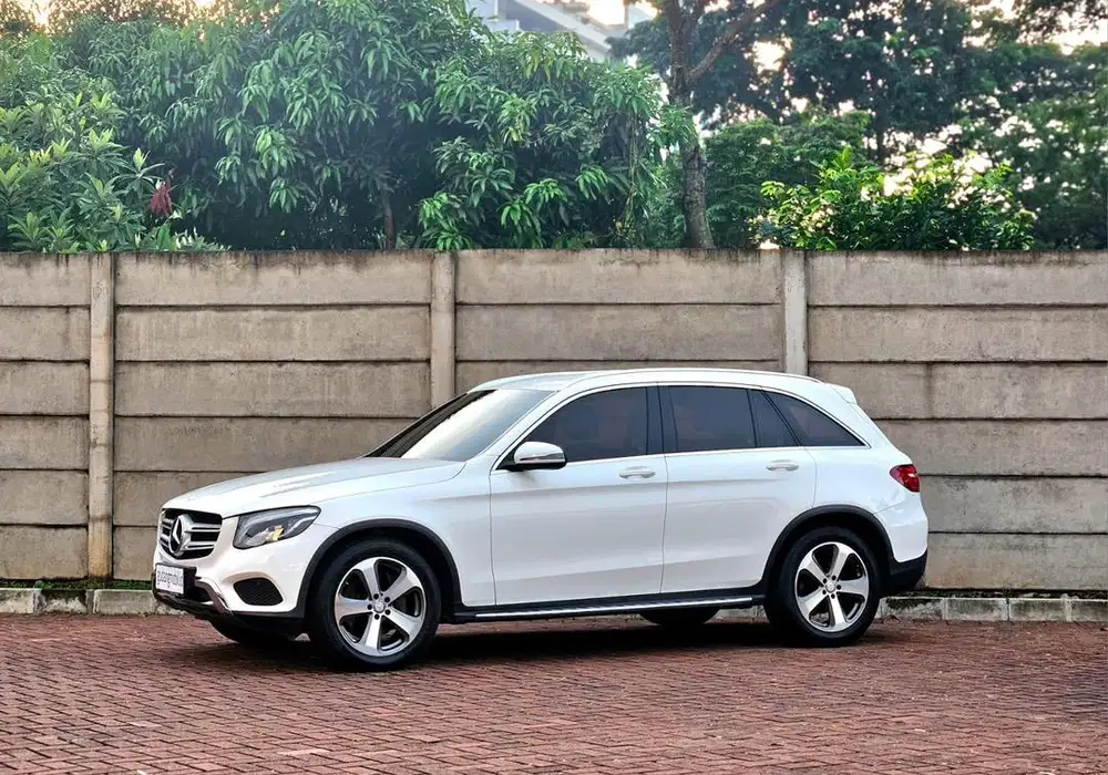 Low Odo! Mercedes Benz GLC250 Exclusive 2017