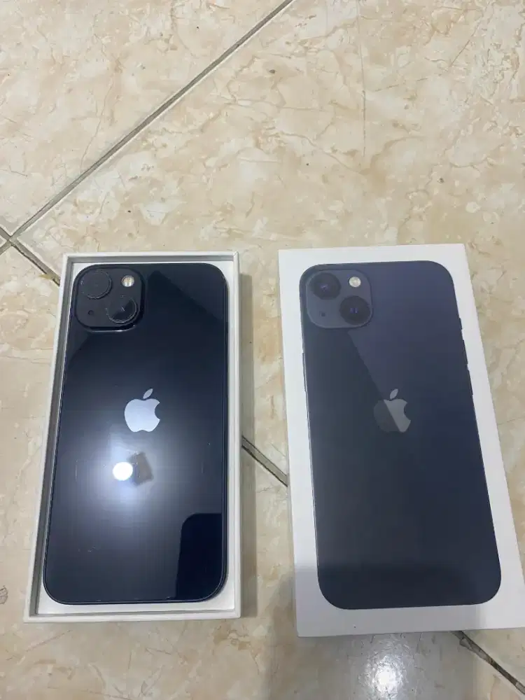 iPhone 13 128gn Fullset Bea cukai
