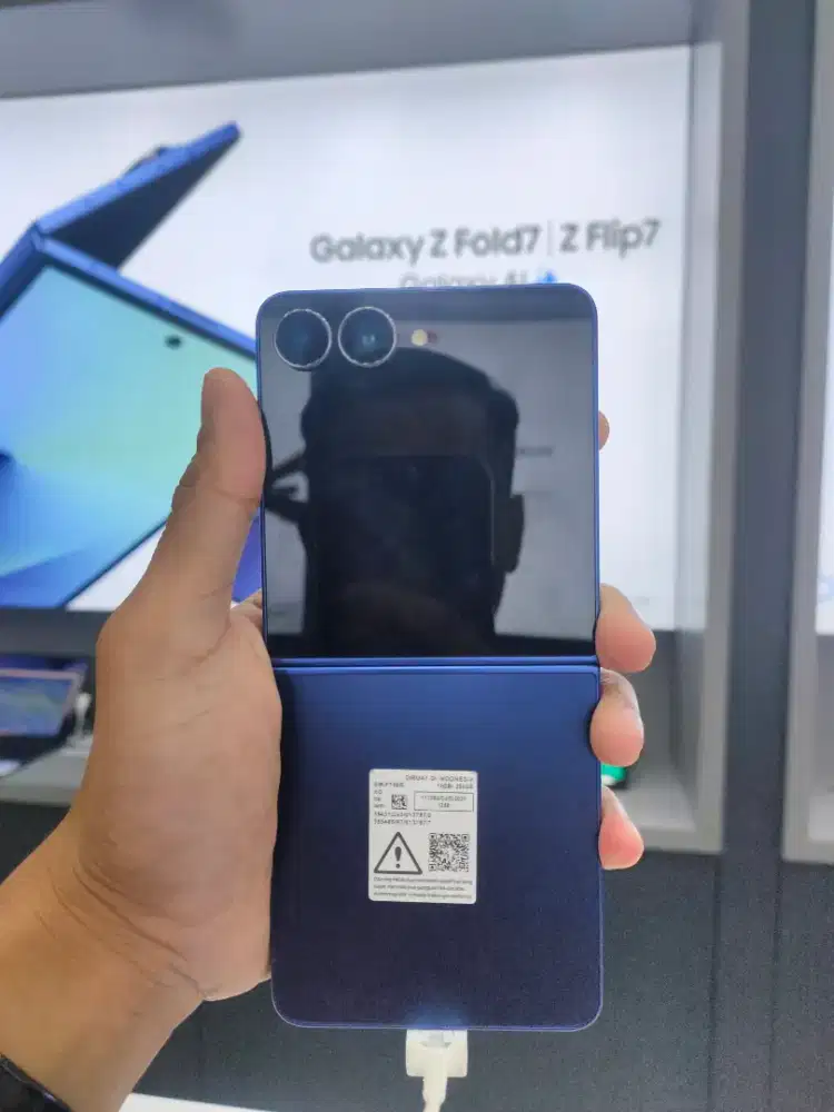 Kredit Samsung Z Flip 7 Bunga 0%