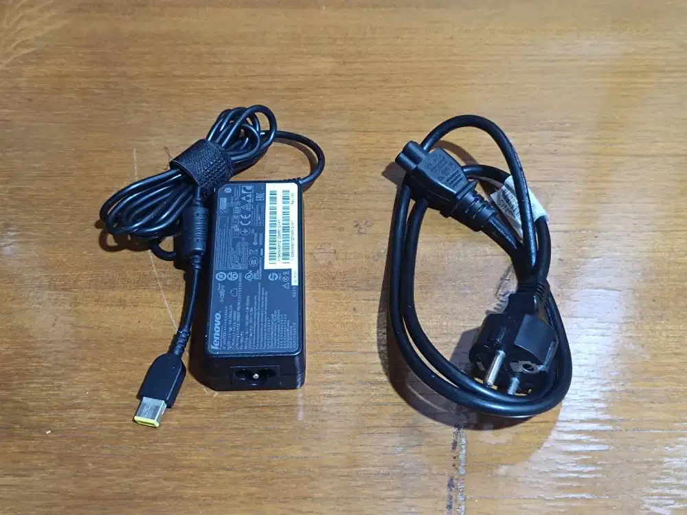 Charger Laptop Lenovo ThinkPad Ideapad 65W Ujung Kotak Kuning Murah!