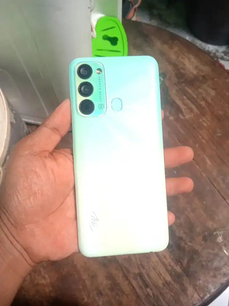 itel vision 3 2/32 termurah