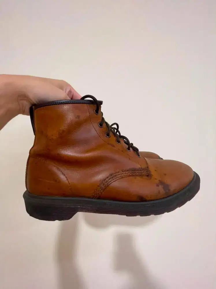 Dijual sepatu doctor martin original bagus mulus