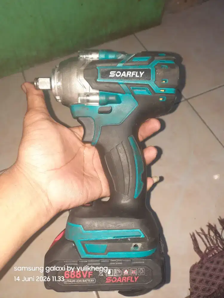 Impact cordless soarfly