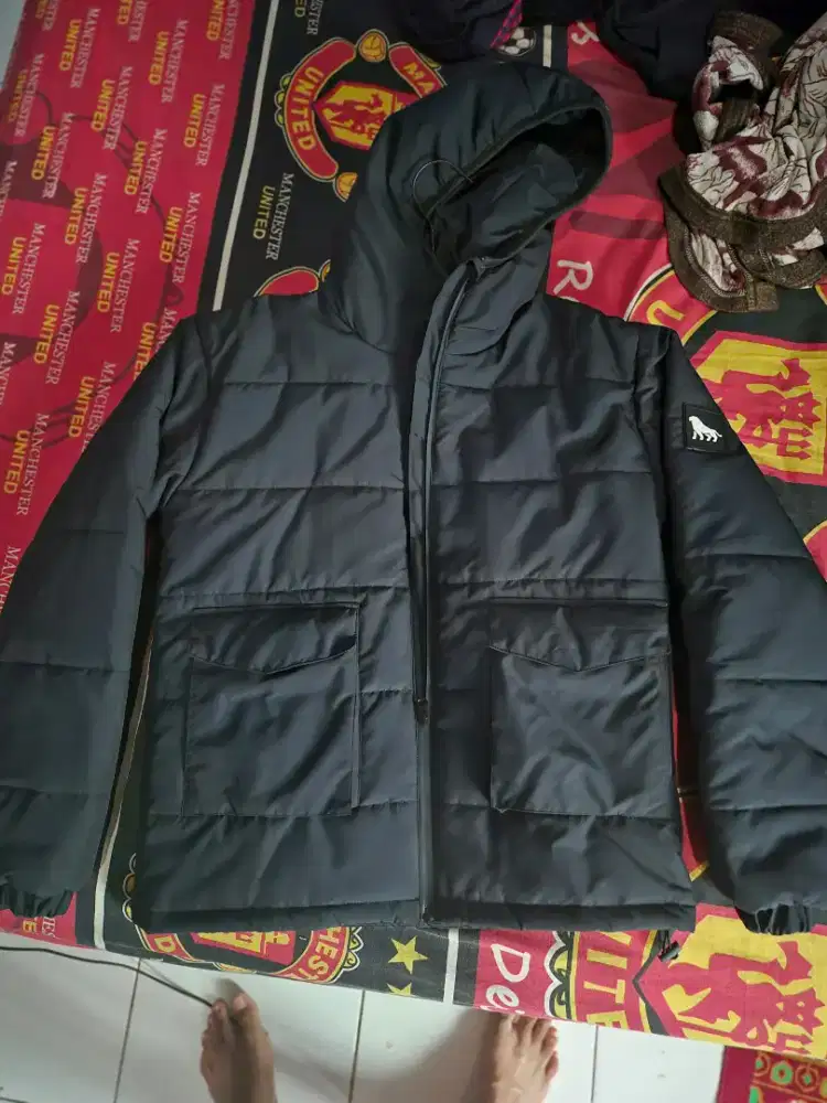 Jaket Puffer Tebal