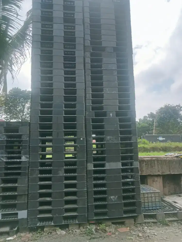 pallet plastik ukuran 130×110×13