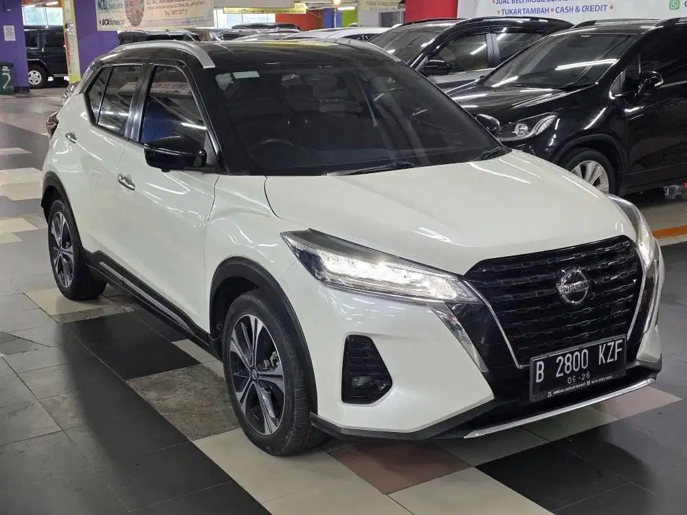 Nissan kicks Hybird 2021 km 60rb