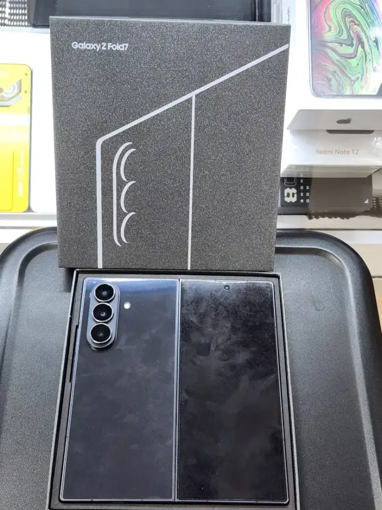 Samsung Z fold 7 ram 12/256 resmi sein