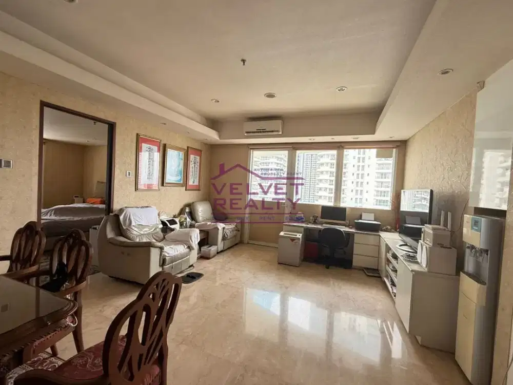 Disewakan Apartemen Royale Springhill Kemayoran 2+1BR Luas 165m2 #VR1184