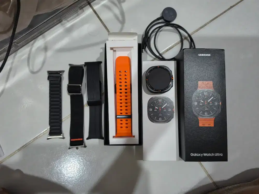 SAMSUNG GALAXY WATCH ULTRA like new