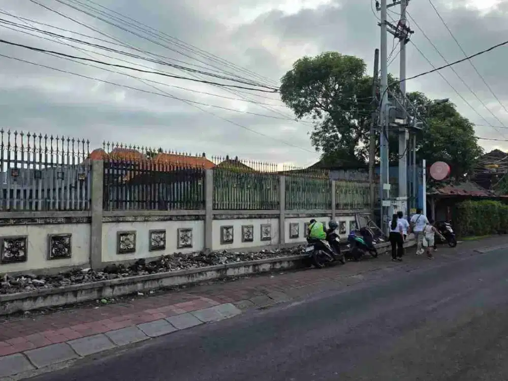 Di jual Tanah 1100m² yang terletak di Kasawan Jl.Raya Batu Belig