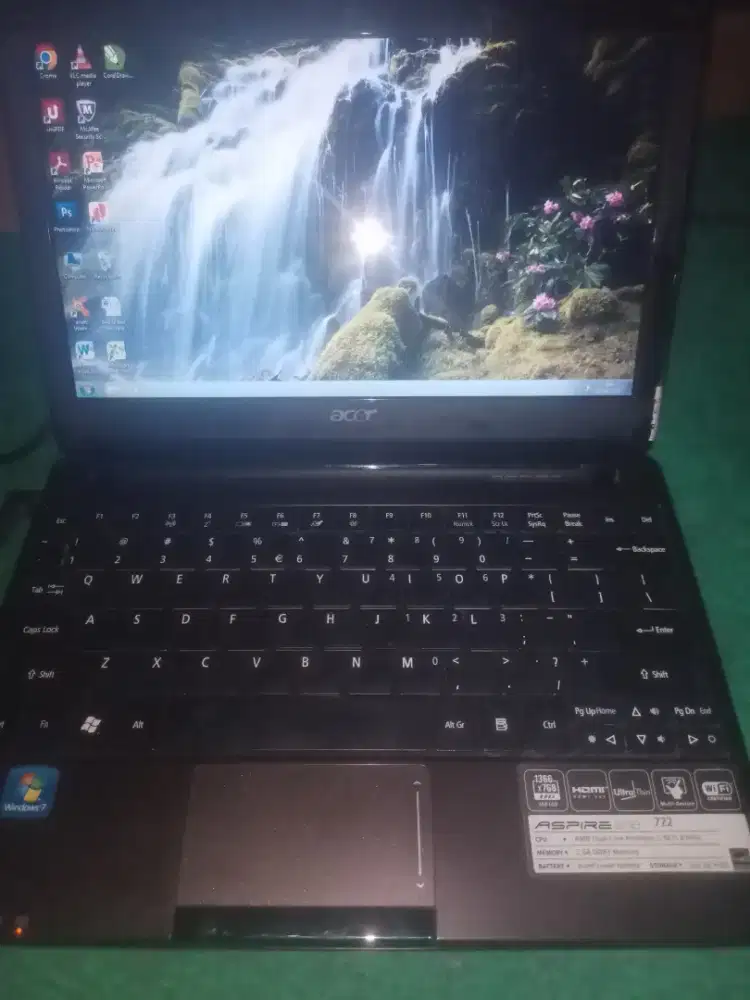 JUAL NOTEBOOK ACER ASPIRE ONE 722 ORIGINAL!!