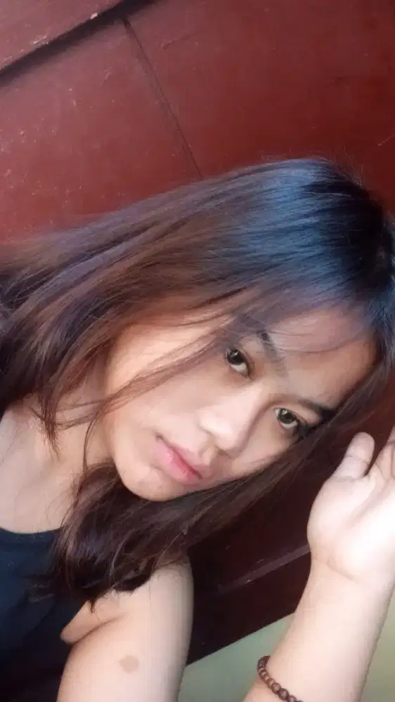 Apa aja yang penting ngasilin duit