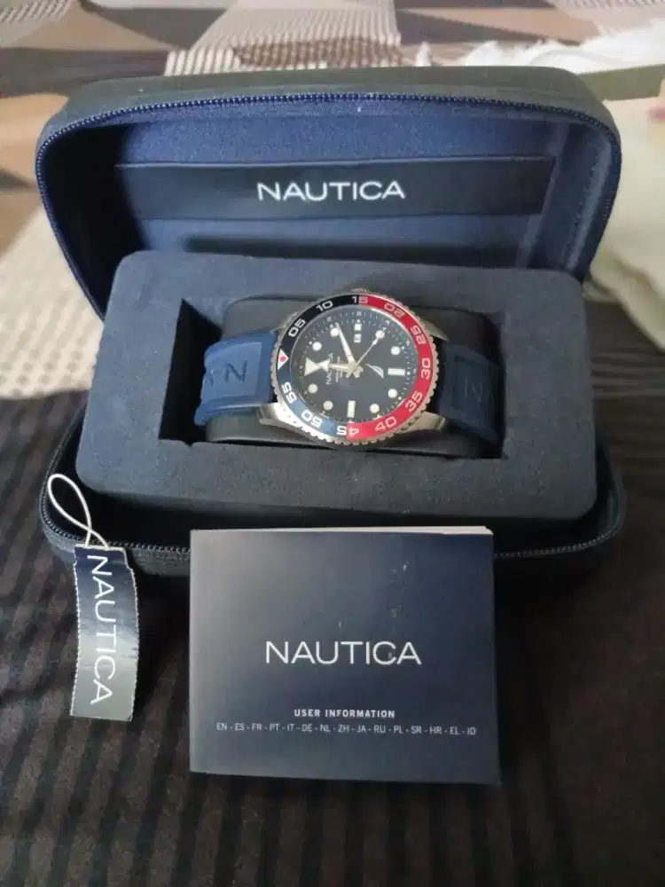 Jam tangan Nautica