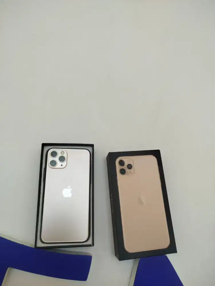 iPhone 11 pro 256gb medium apple