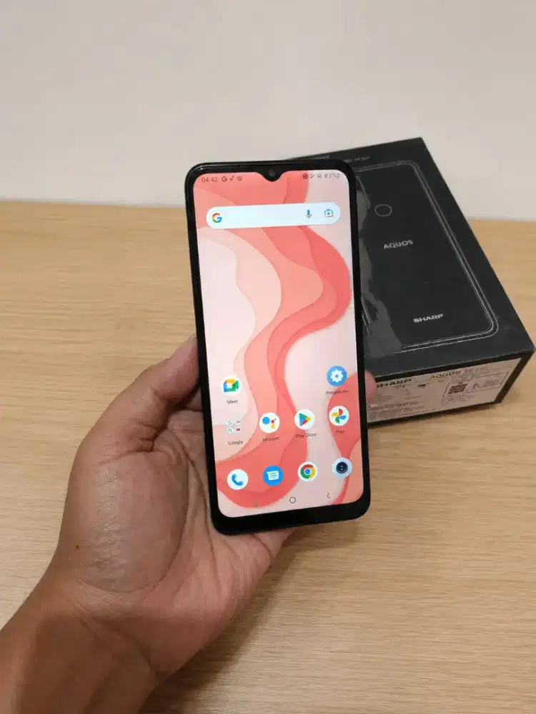 Sharp Aquos V6 Plus 4/64
