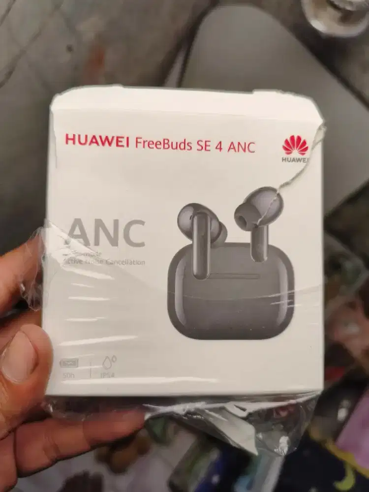 Mantap buat teleponan mantap noise canceling kedap baterai awet banget