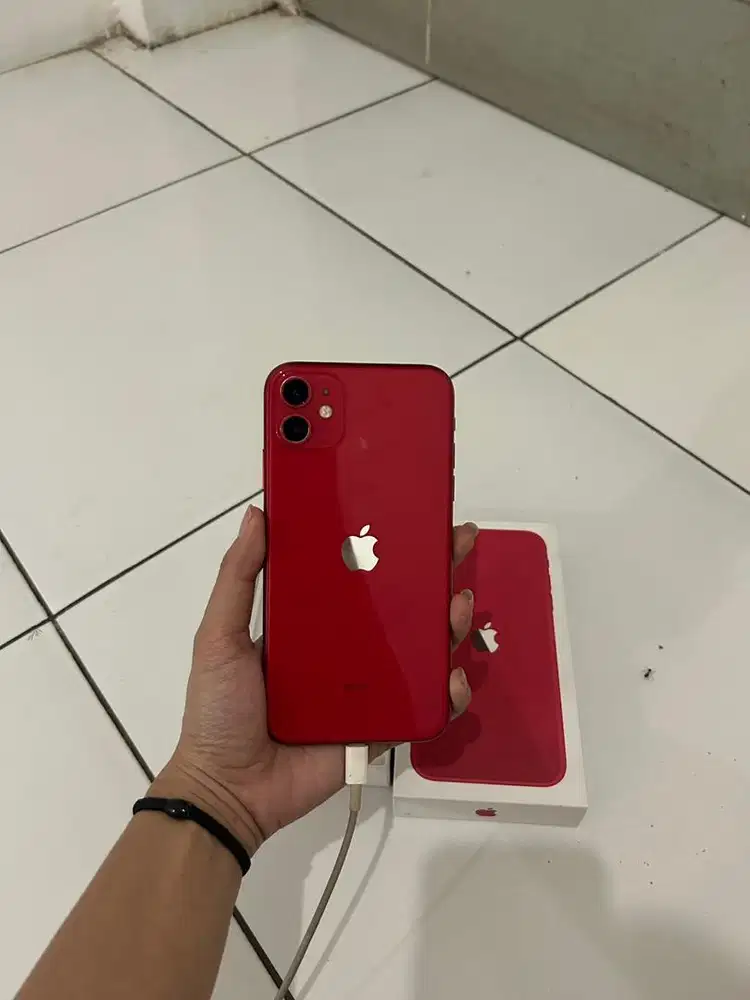 IP 11 64GB All Op fullset pemakaian pribadi