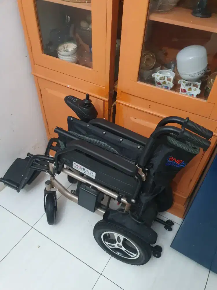 Kursi Roda Elektrik OneHealth Medical