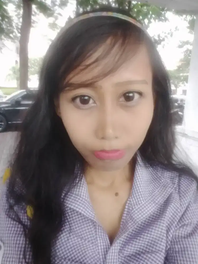 Mencari pekerjaan yang nginep