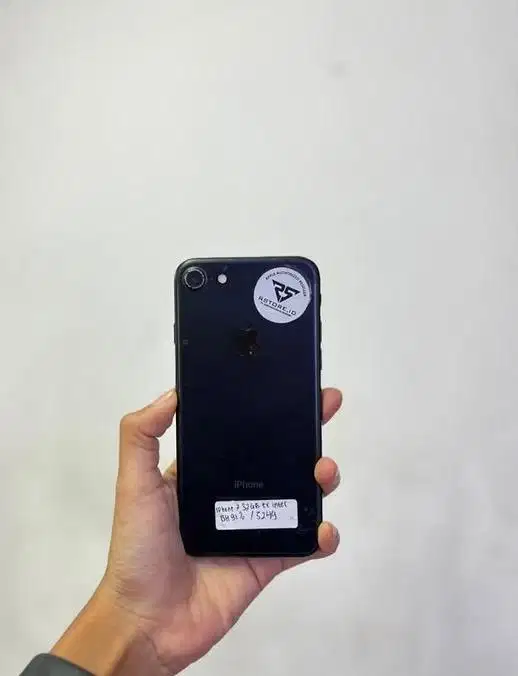 iPone 7 32Gb Fullset, Ex Garansi internasional