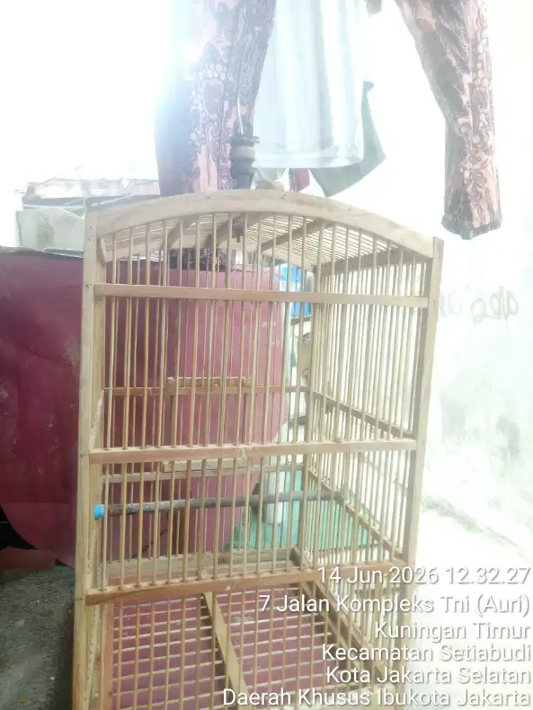 JUAL SANTAI SAMBIL NGOPI