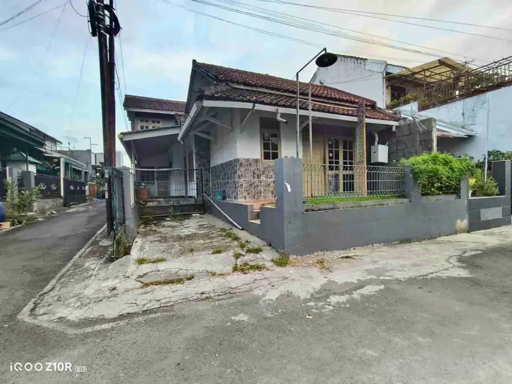 Harga Termurah!! Rumah Hook Dijual Cepat Perumnas Teluk Purwokerto Selatan