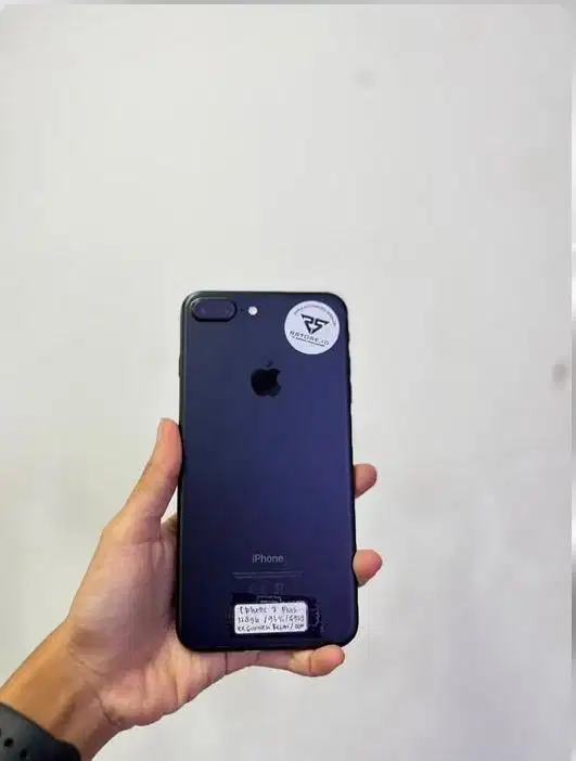 iPhone 7 plus 128Gb Fullset , Ex Garansi Resmi /iBox