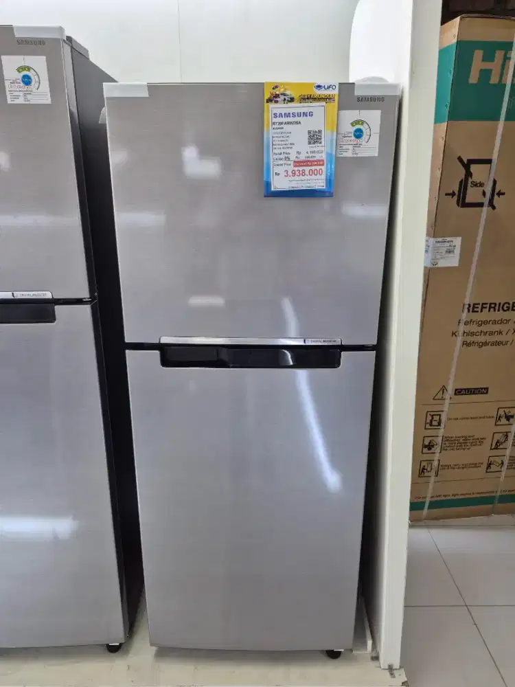 Kulkas RT20FARWDSA SAMSUNG